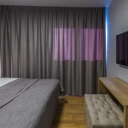 Glow Luxury With Terrace And Jacuzzi