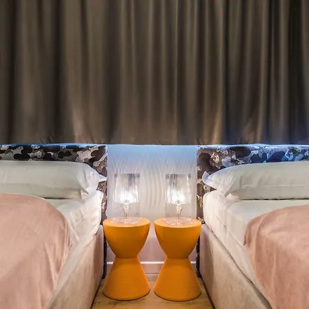 Glow Luxury With Terrace And Jacuzzi Split