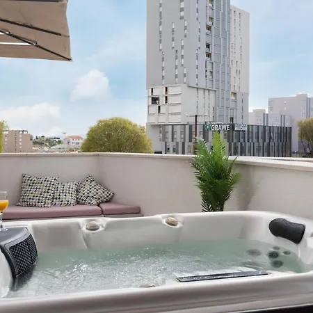 דירה Glow Luxury With Terrace And Jacuzzi