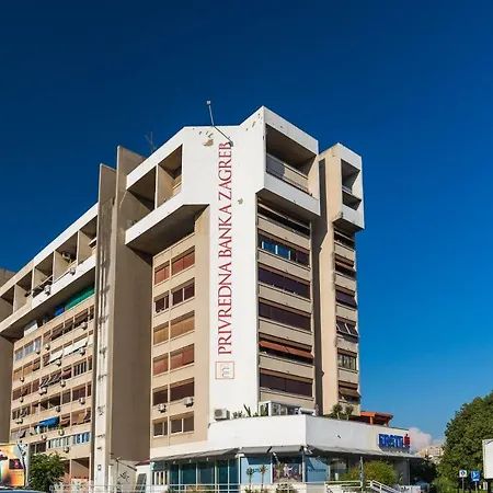 דירה Glow Luxury With Terrace And Jacuzzi *